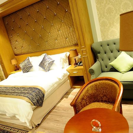 Hotel Britania Kamez Luaran gambar