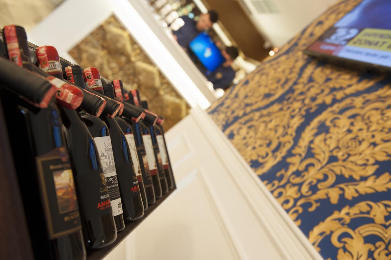 Hotel Britania Kamez Luaran gambar