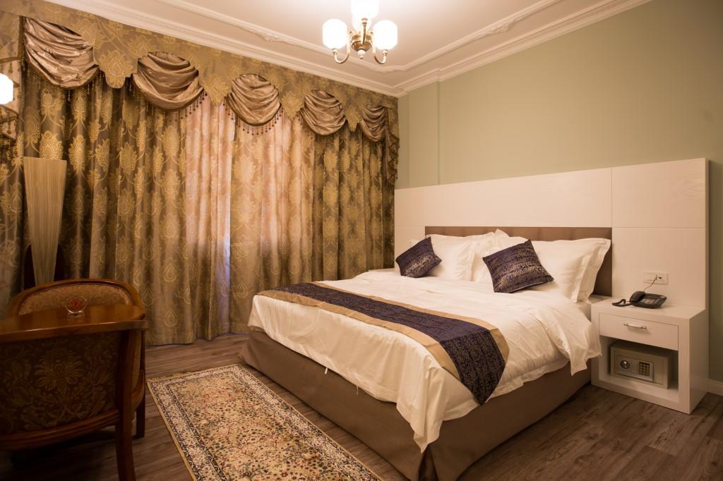 Hotel Britania Kamez Luaran gambar