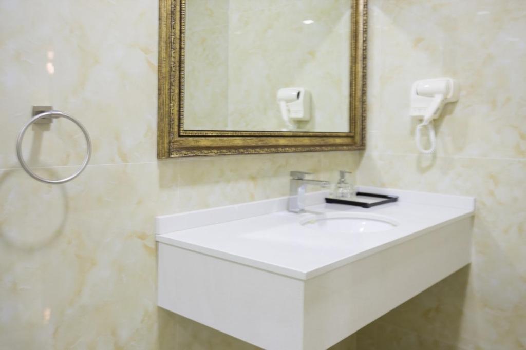 Hotel Britania Kamez Luaran gambar
